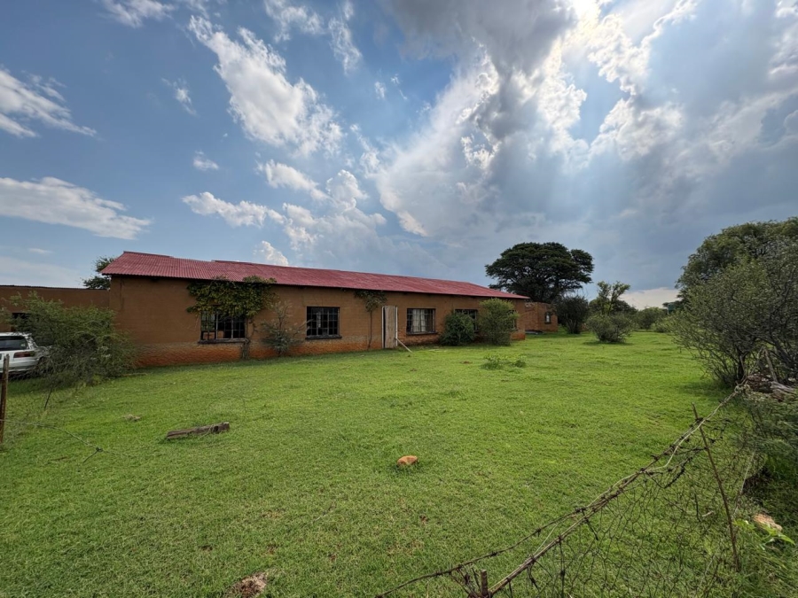 Commercial Property for Sale in Christiana Rural North West